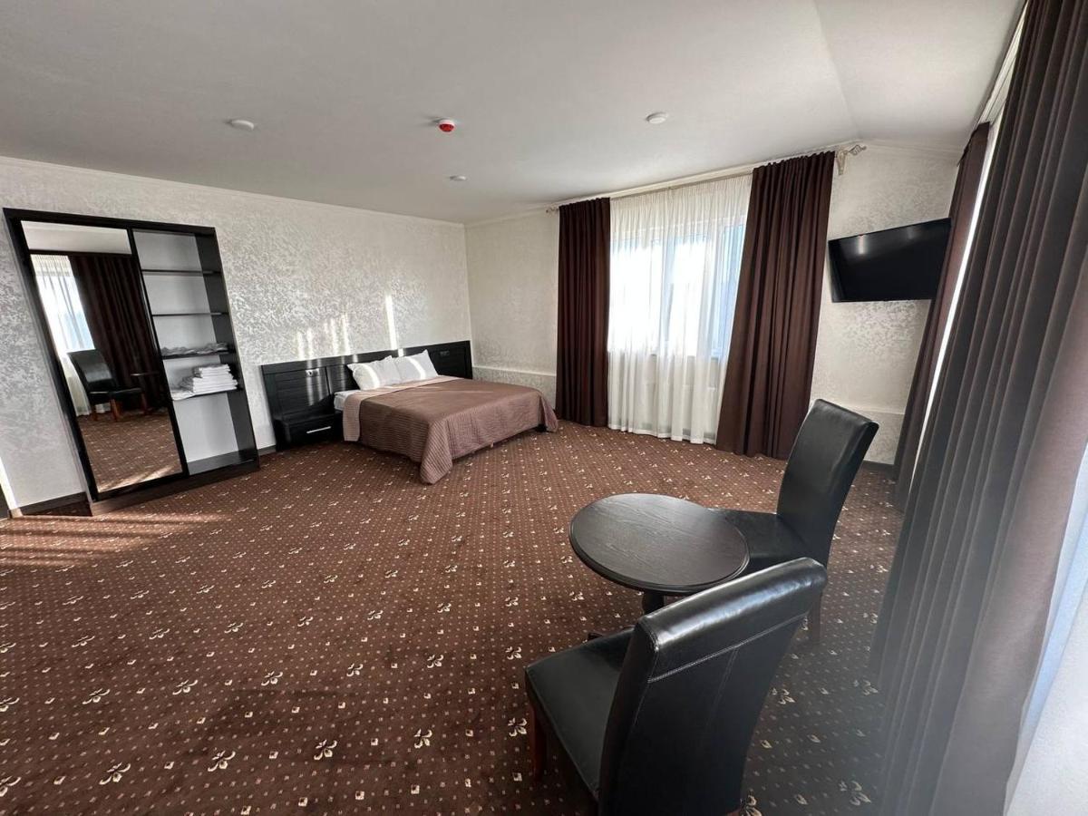 Hotel Merry Club Maliye Khutora Esterno foto